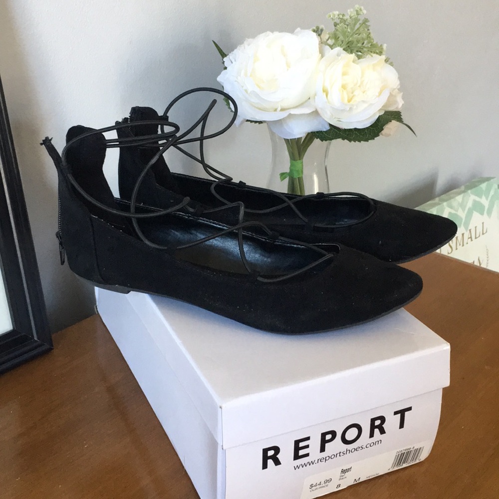 Report Lace Up Black Flats